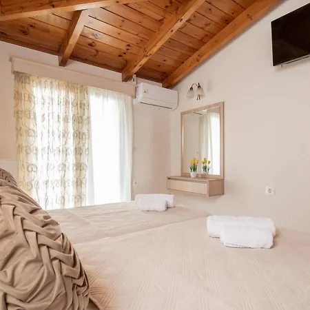 Pergola * Pandokrátor