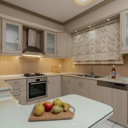 Pergola * Παντοκράτωρ