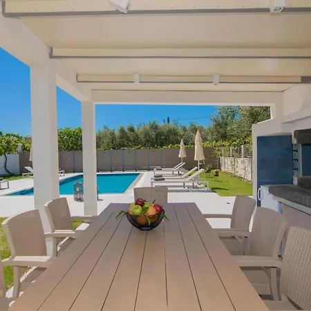 Pergola Villa *