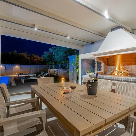 Pergola Villa *