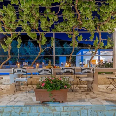 Pergola *