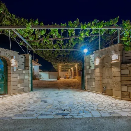 Pergola Villa *